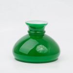 Klosz naftowy szkło Zielone otwór montaż 19 cm